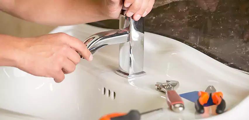 Bathtub Faucet Replacement in Richardson